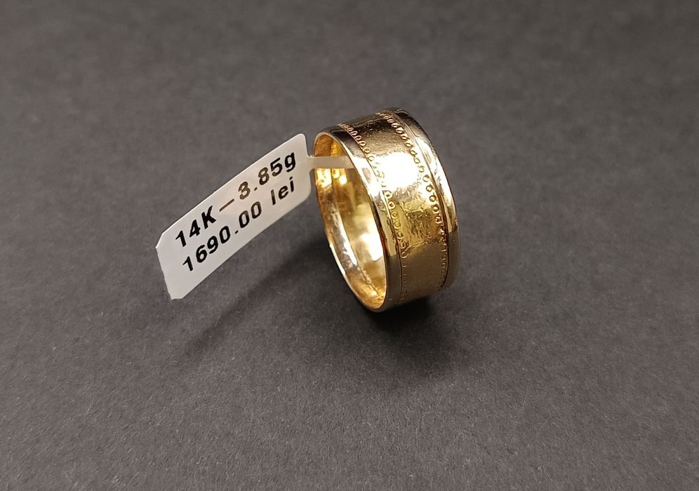 Verighetă Aur 14k/585.   3,85 gr