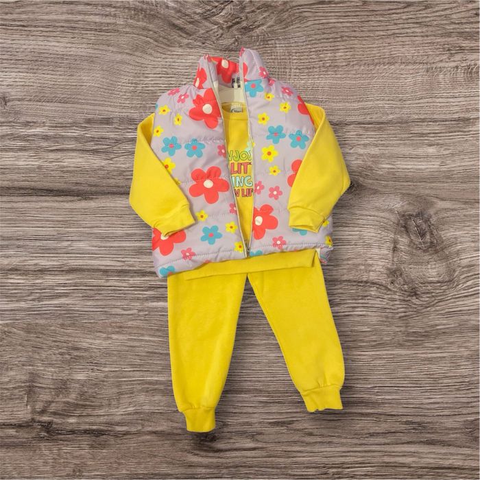 Жълт комплект с грейка за момиче 1-4 год.