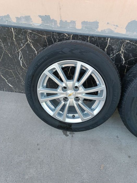 Kobalt Diska Balon Sotiladi 195 60 R15 Holati Yaxshi