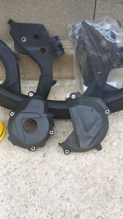 Acerbis жилетка,протектори,части