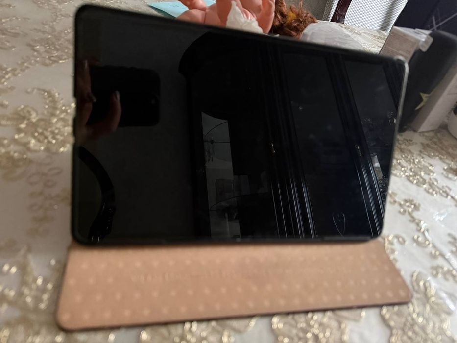 Планшет срочно продам