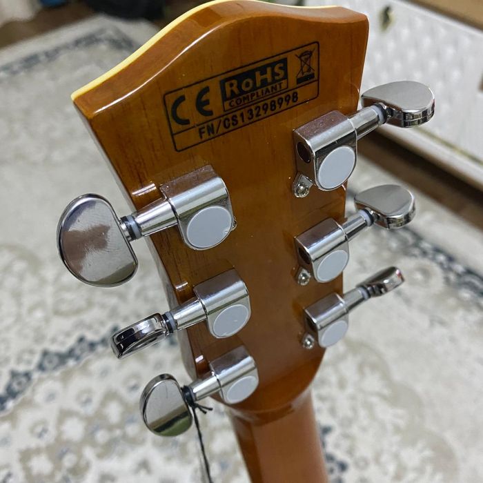 Акустическая гитара Chard новый