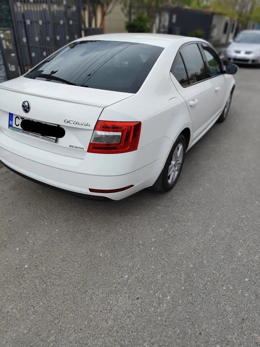 SKODA Octavia 2019 — imagine 4