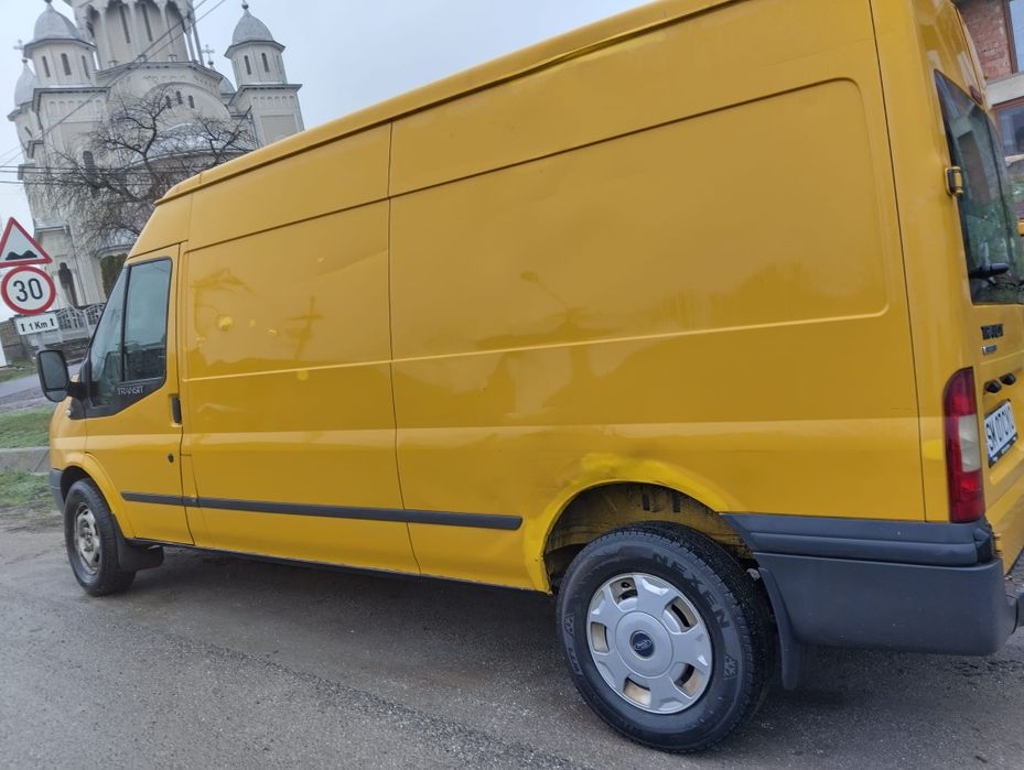 Ford transit 2.2 anul 2013