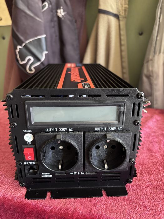 Немски инвертор EDECOA 24v 2000w