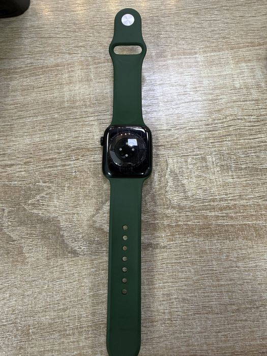 Продам apple watch 7 45mm