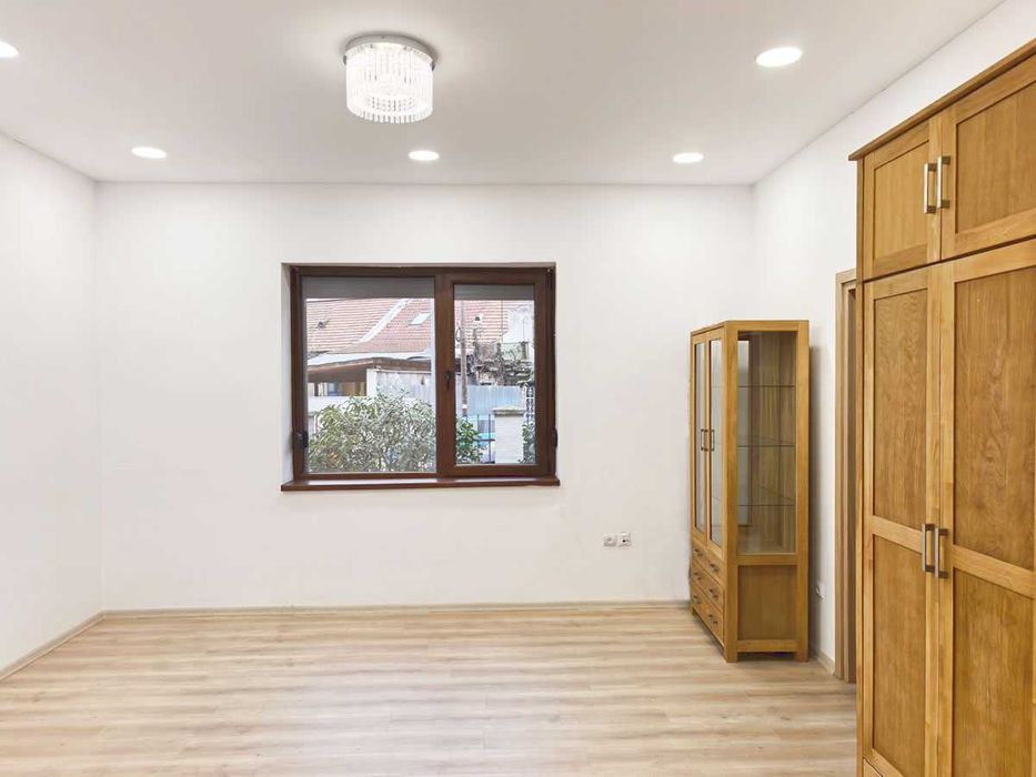 Închiriez Casă Premium zonă Centrală