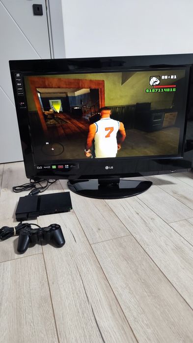 PlayStation 2 (PS2) Slim | Pachet Complet: Volan + 2 Manete + GTA San