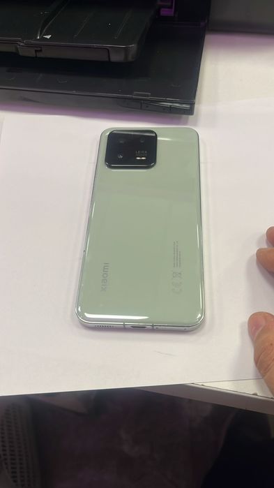 Xiaomi 13 8/256gb
