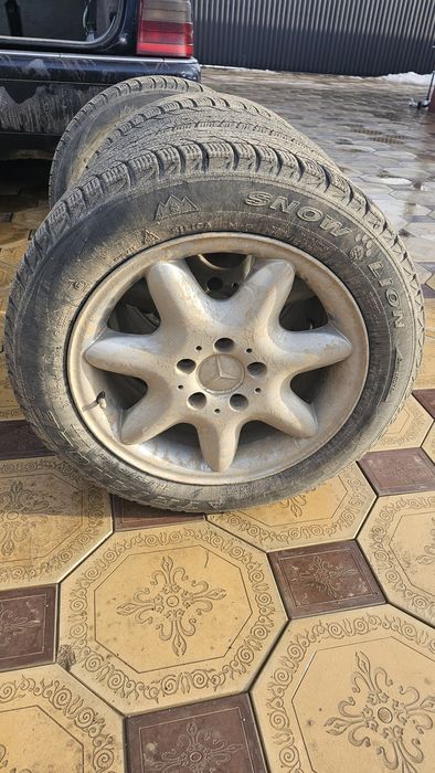 Зимные шины 205/55/R16