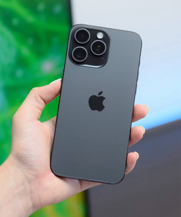 iPhone 15 PRO MAX • impecabil • Accept Schimburi