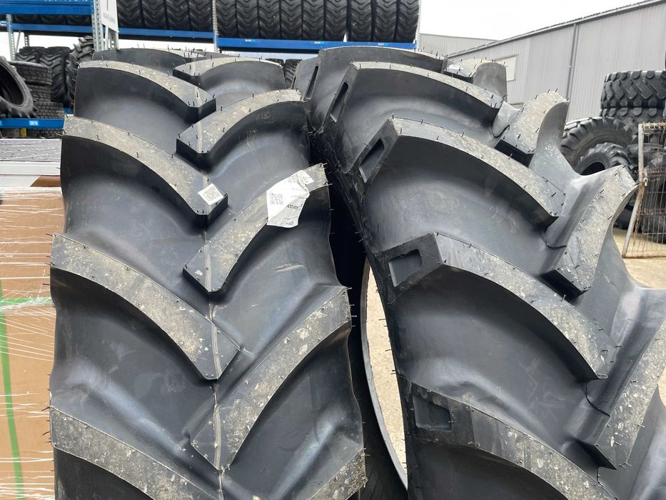 16.9-38 cu 14 pliuri marca OZKA anvelope noi pentru tractor spate