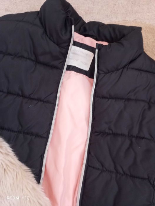 Два елека за момиченце актуални модели.