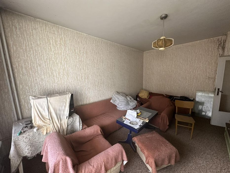 Продава се Двустаен апартамент в Перник, Център - 67 кв.м за 670 €/кв.м - Снимка #1