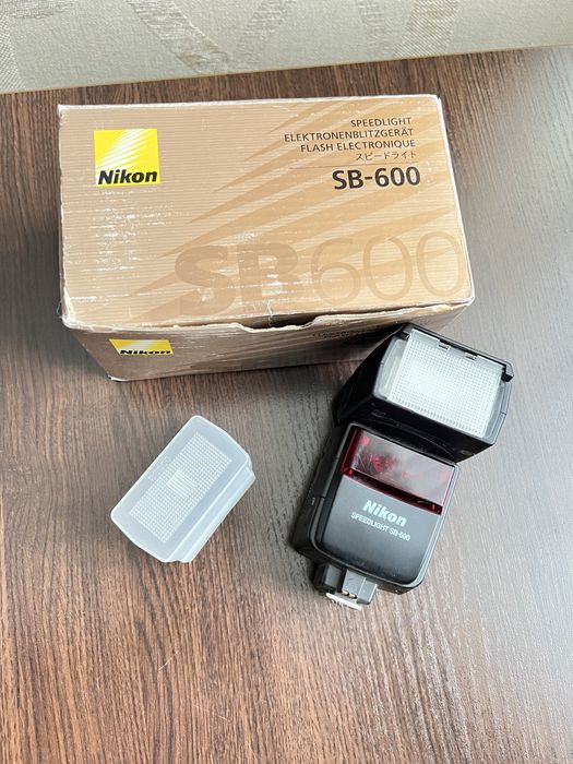 Вспышка Nikon оригинал