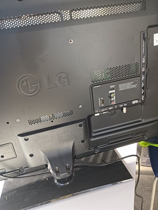 TV LG pentru piese