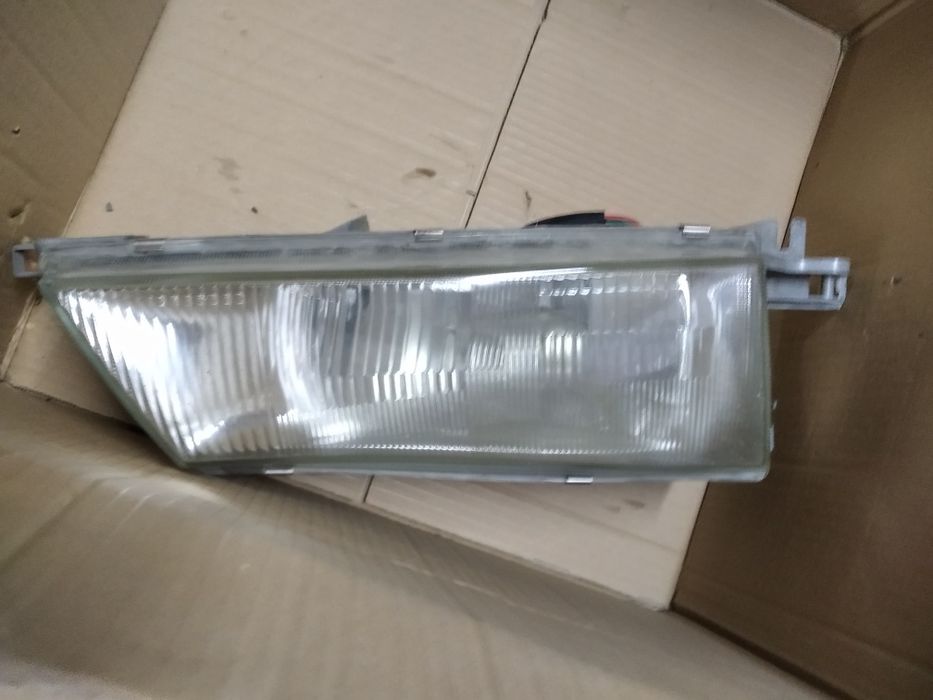 Продам б.у. фары ДЕУ и Шевроле в рабочем состоянии смотрите фото .