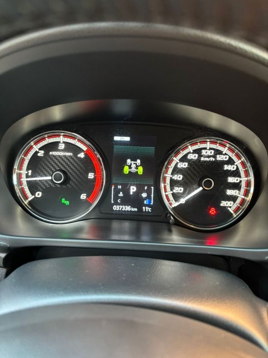 Vând Mitsubishi L200