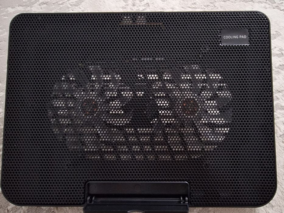 Подставка для охлаждения ноутбука/планшета