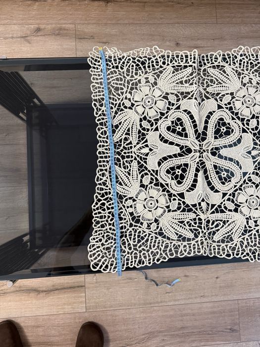 Vand  fete masa si mileuri macrame
