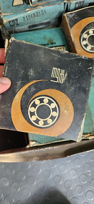 Лагери , метчици М5