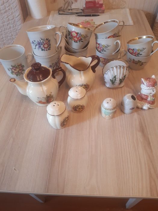 Термосы со стеклянными колбами,посуда разная