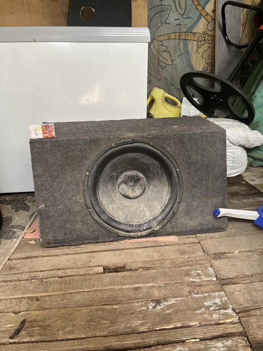 продам саббуфер