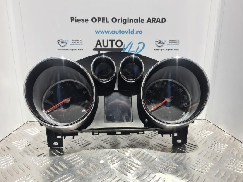 Ceas bord benzina Opel Astra J Facelift 1.4 ; 1.6; 1.8
