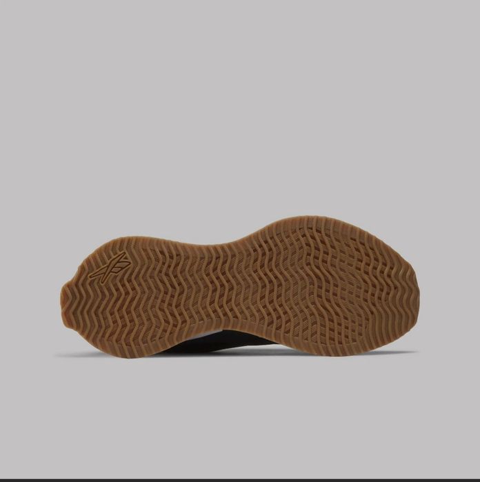 Reebok unisex кроссовки размер 39-40