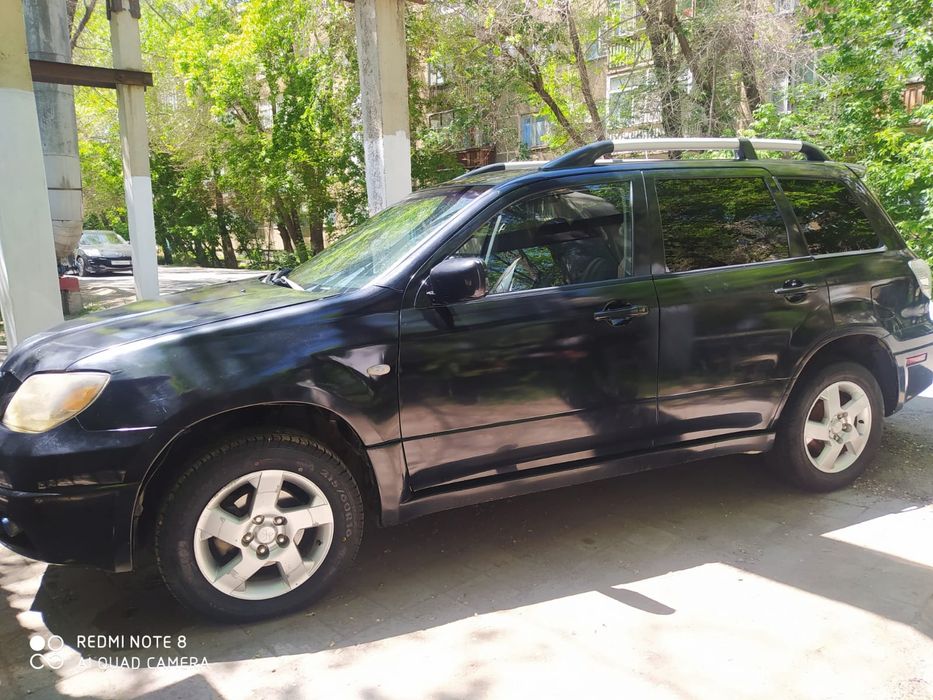 Продам Mitsubishi outlander 2003г