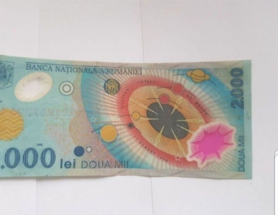 Bancnotă eclipsa 2000 lei seria B