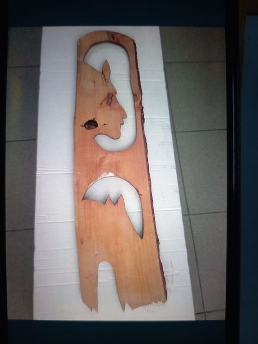 Vând sculptură din lemn