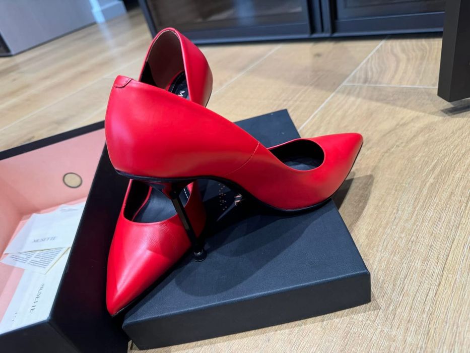 Pantofi stiletto damă MUSSETTE – roșu intens -editie limitata