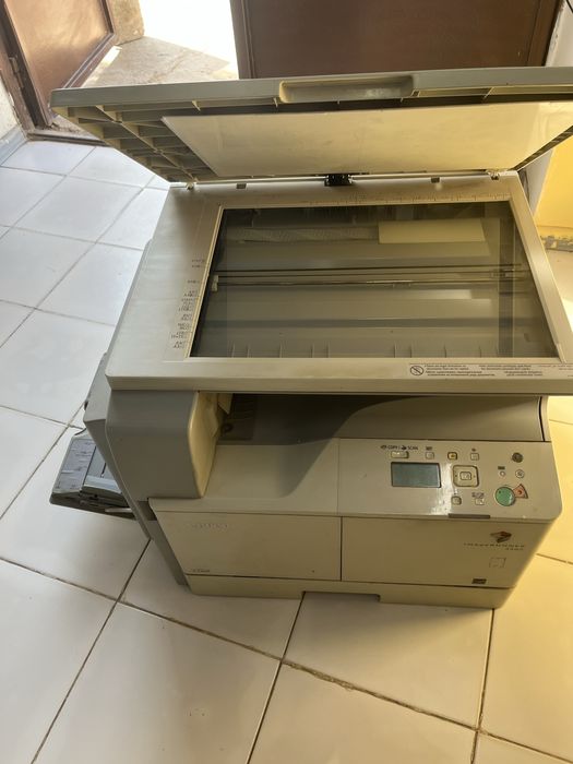Sotiladi — Canon imageRUNNER 2202