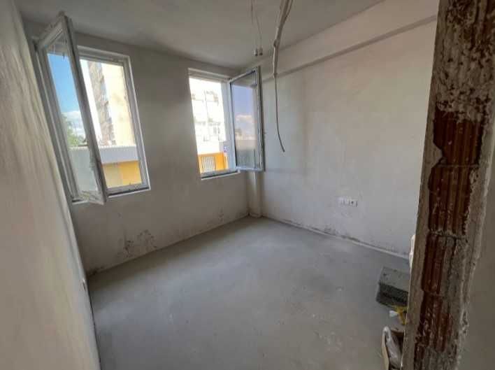 Продава се Тристаен апартамент в София, Изток - 98 кв.м за 2296 €/кв.м - Снимка #1