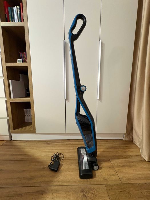 Aspirator vertical 2 în 1 Dual Force Cyclonic Rowenta, fara fir