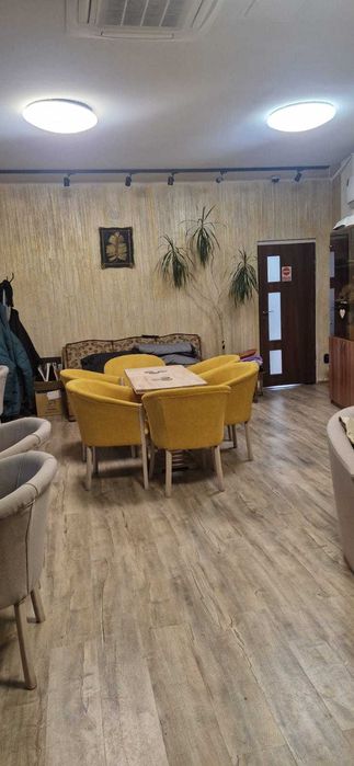 Inchiriez spatiu comercial parter cu terasa cina, Râmnicu vâlcea