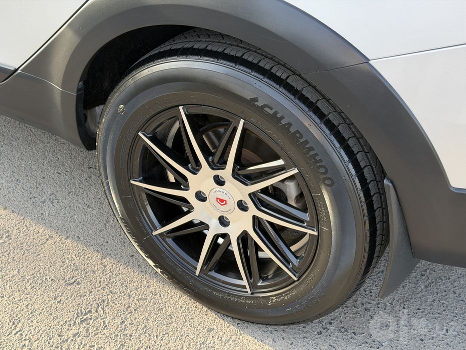 Lada Vesta SW Cross 1.6 механика
