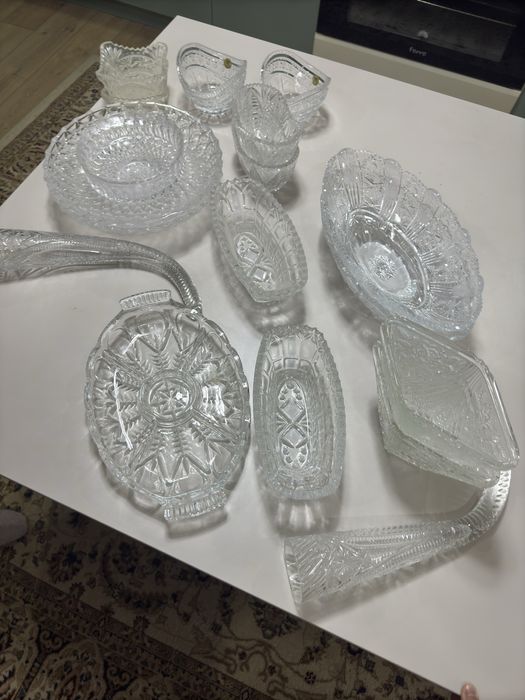 Продаются хрустальные посуды