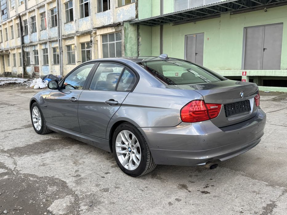 Bmw 318i 2010 euro 5