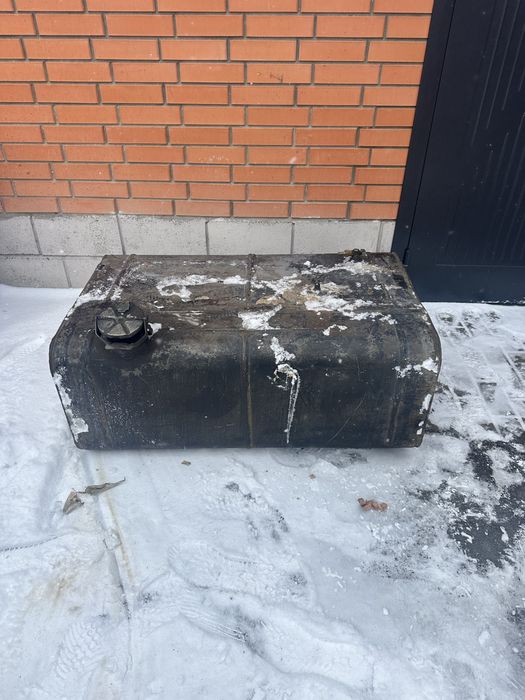 Топливный бак 300 литров
