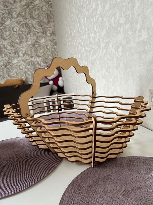 Корзина деревянная