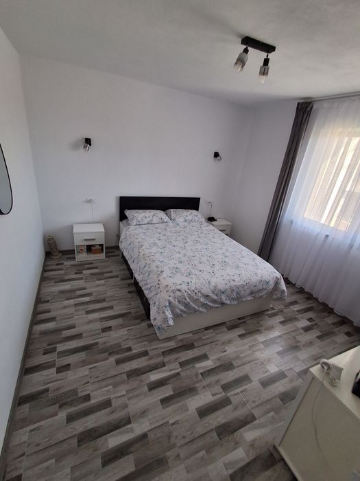 Casa noua ,în comuna Budești, sat Bercioiu la 16 km de centrul orașului Rm Valcea