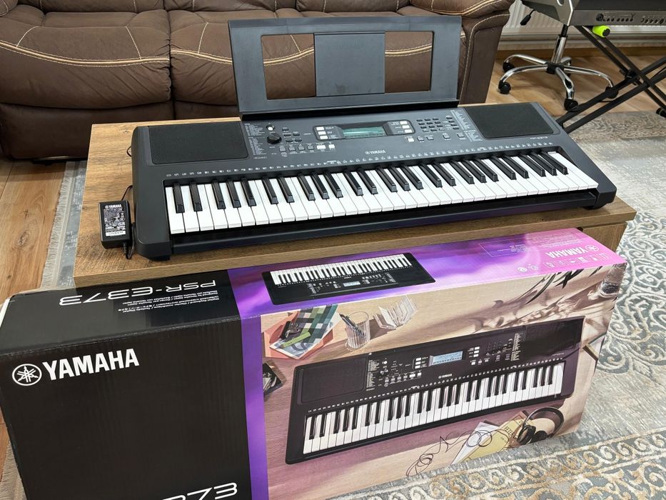 Orga Yamaha PSRE373