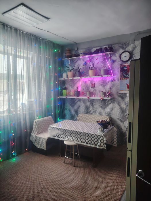 Продаю полдома кирзавод