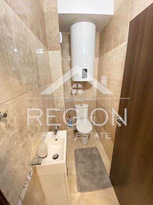 Дава се под наем Тристаен апартамент в Варна, Червен площад - 115 кв.м за 1600 € - Снимка #9