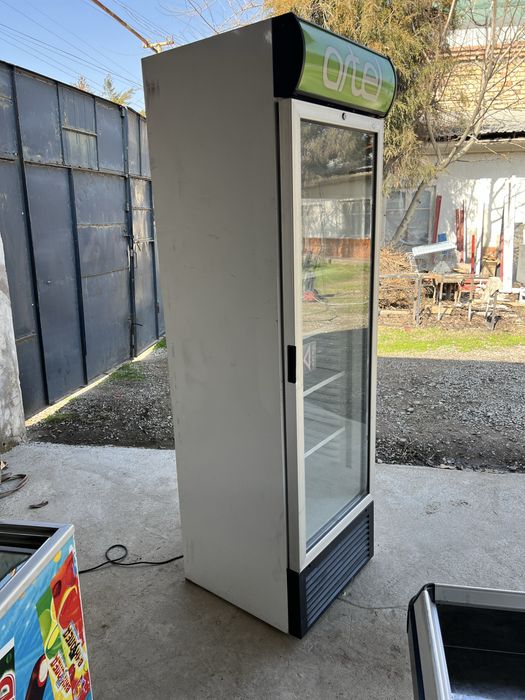 Артел витрина холодилник