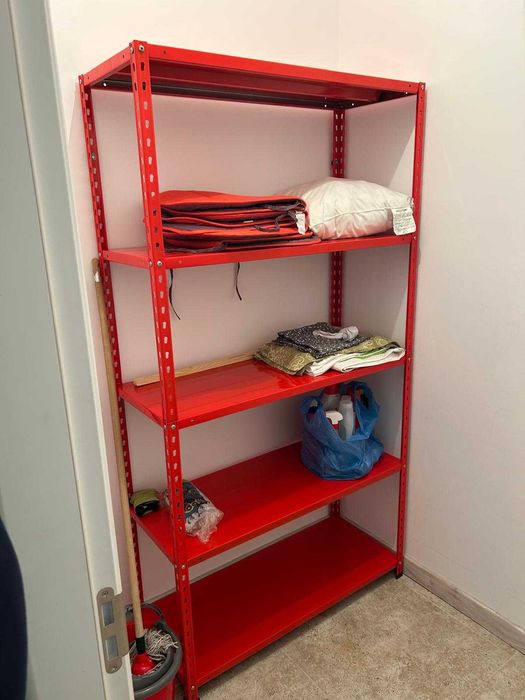Inchiriez apartament cu 2 camere cu loc de parcare vizavi McDonald's
