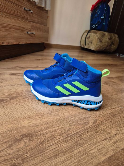 Ботуши маратонки зима Adidas 37 1/3