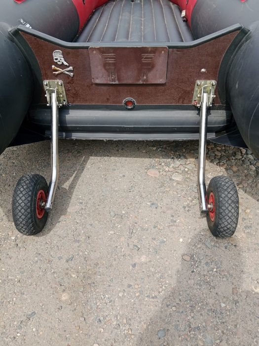 Для передвижения по воде.